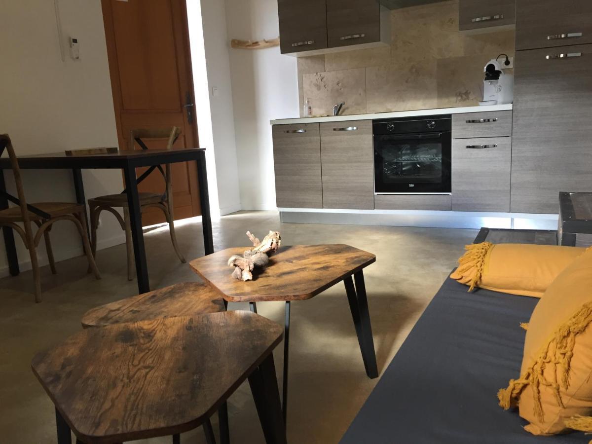 Domaine Chamarel Villa Saint-Paulet-de-Caisson Ngoại thất bức ảnh