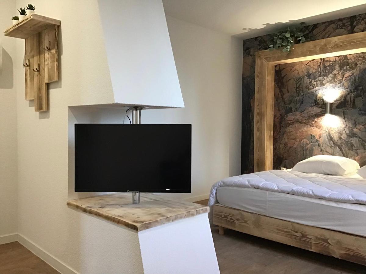 Domaine Chamarel Villa Saint-Paulet-de-Caisson Ngoại thất bức ảnh
