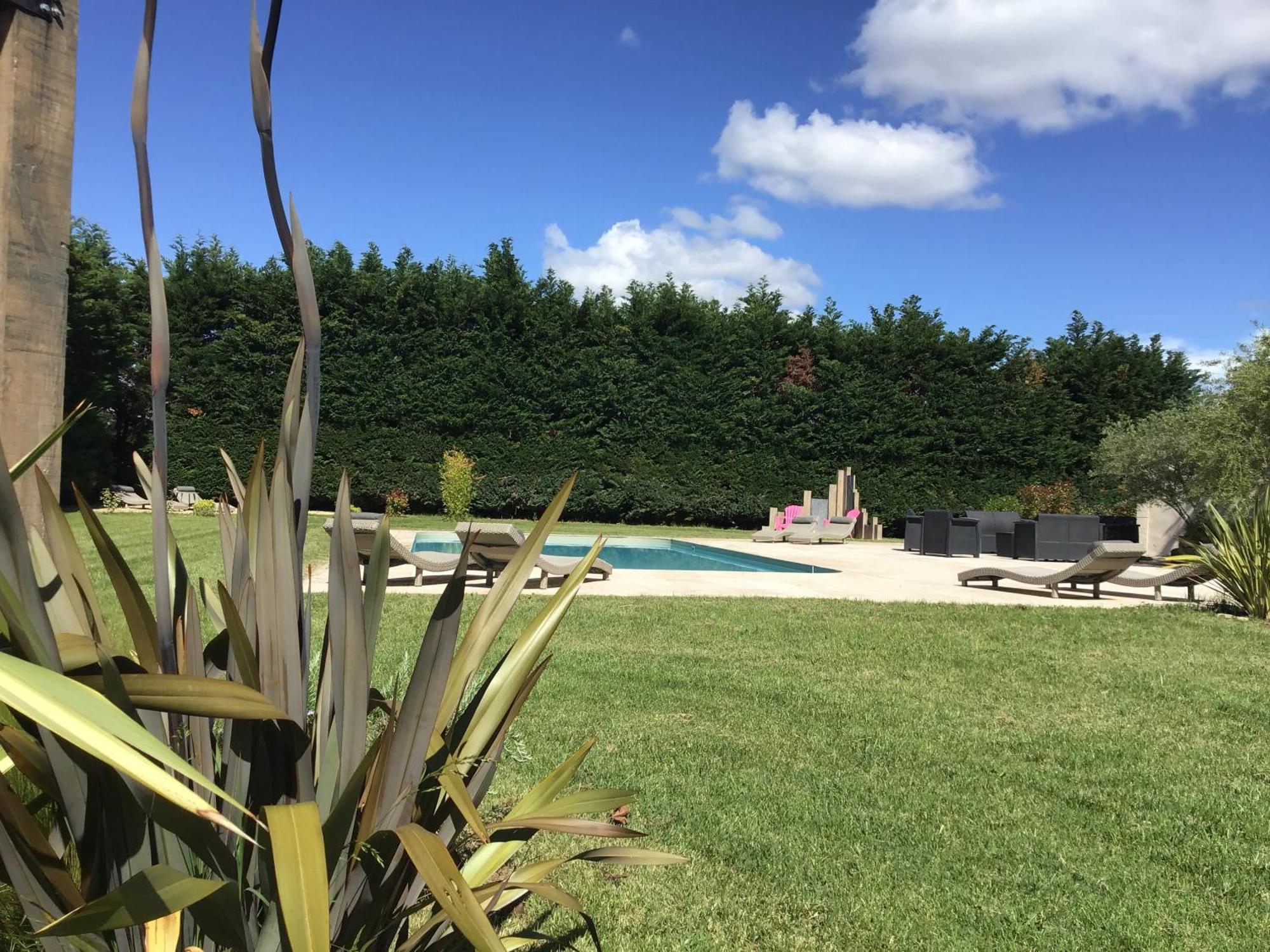 Domaine Chamarel Villa Saint-Paulet-de-Caisson Ngoại thất bức ảnh